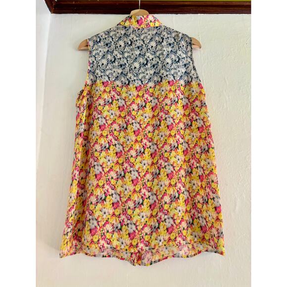 Floral Silk Sleeveless Shirt by Yigal Azrouel Size 10 - Picture 3 of 4